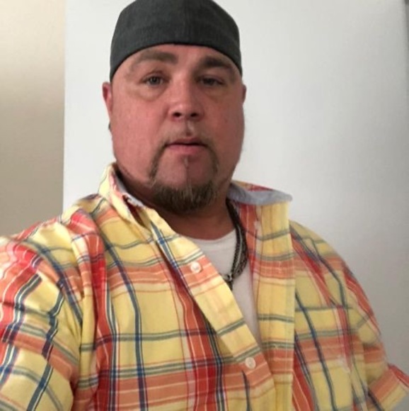 Meet your Posher, Juan - Picture 1 of 1